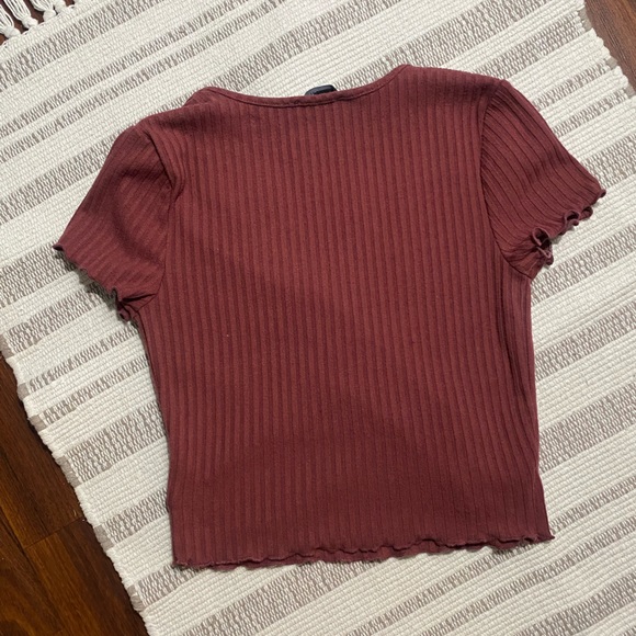 2 Forever 21 top shirts - Picture 5 of 7